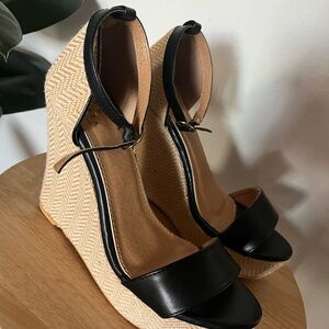 Black and Tan Platform Shoes with Espadrille Wedge